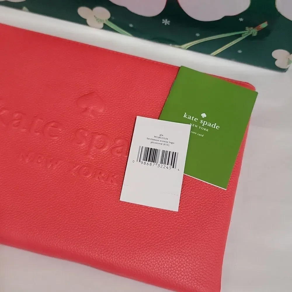 Kate Spade Gia Larchmont Avenue Logo Leather Clutch New